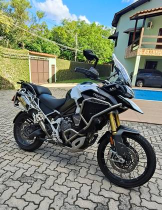 TRIUMPH TIGER 1200 RALLY EXPLORER 